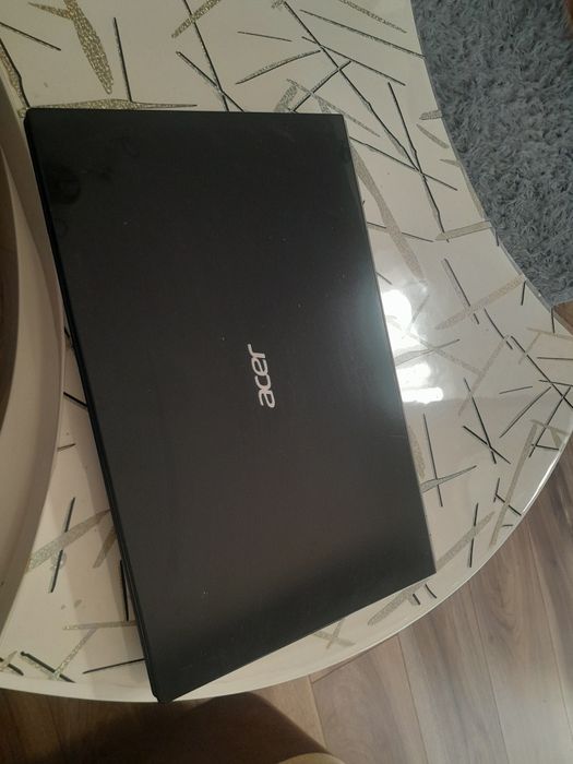 Leptop Acer aspire