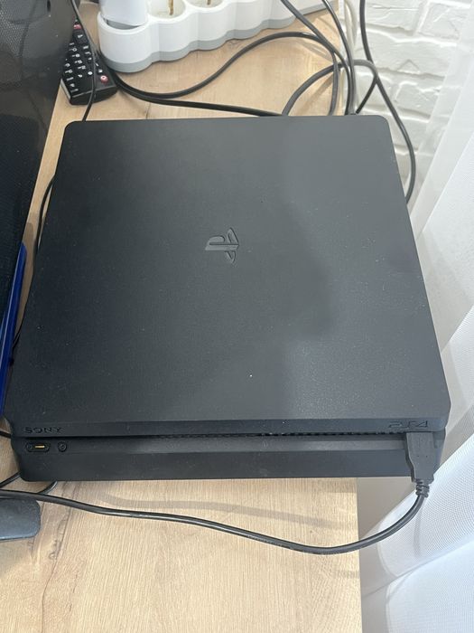Playstation 4 slim 500ГБ