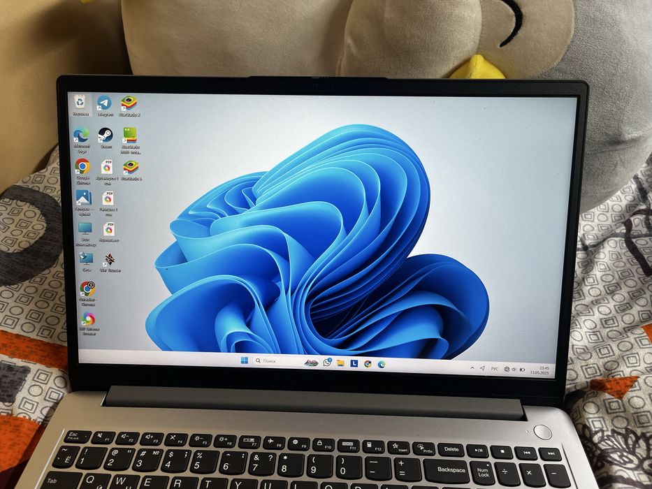 Продаю ноутбук Lenovo IdeaPad 1 15ALC7 (82R4)