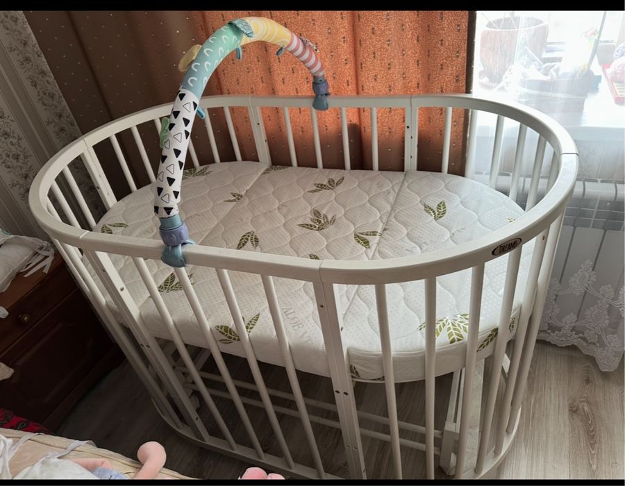 Кроватка детская