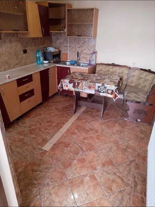 Apartament la casă de vânzare – Ultracentral Arad,  Zonă liniștită