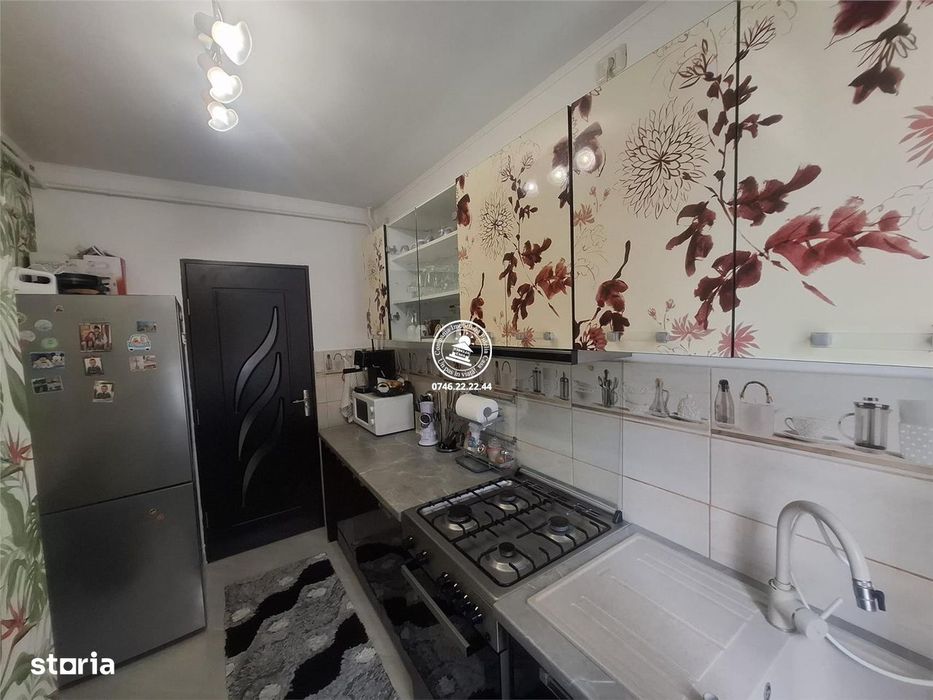 Apartament 3 camere Gradinari Metalurgie — fotografia 1
