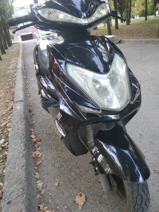 Мото Скутер бензина