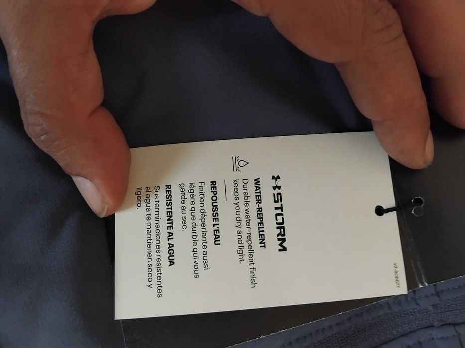 Мъжко яке Calvin Klein – чено / размер XXL / чисто ново с етикет  Доставено от USA
