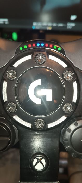 Logitech G923 Волан с Подобрени Педали