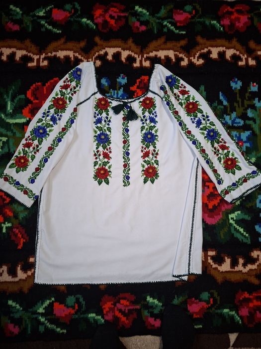 Ie traditionale de bucovina