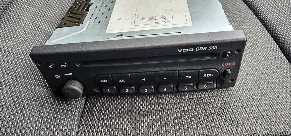 VDO CDR 500 cd-player auxiliar