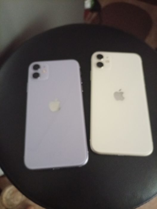 Huse iPhone 11 !   500 lei buc