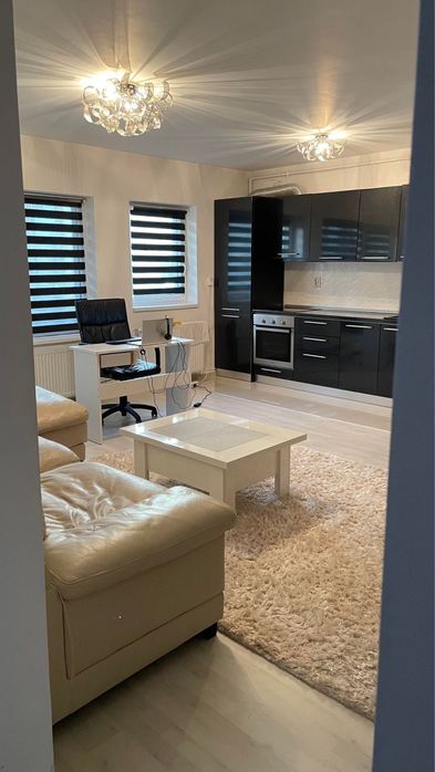 Apartament de închiriat