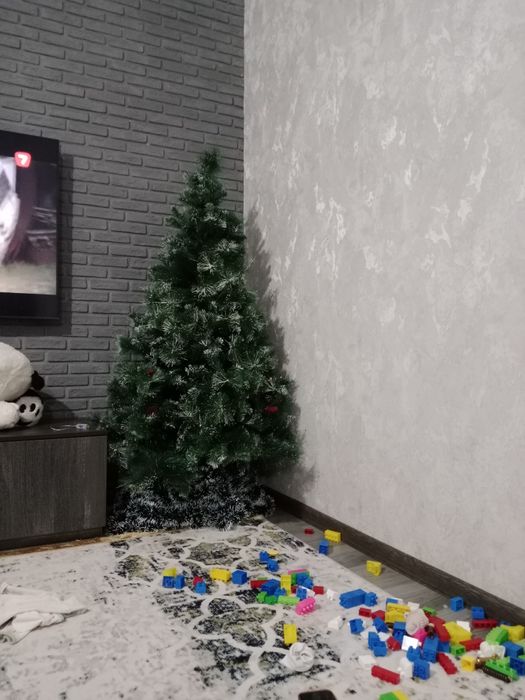 Ёлка  искусственная