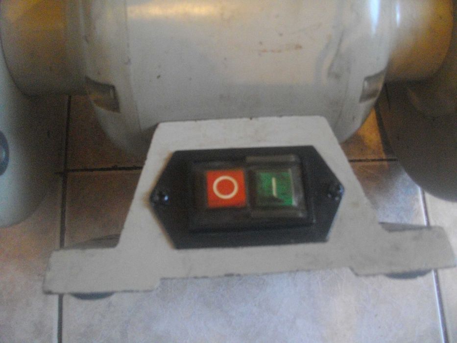 Шмиргел 550W ф200мм Френски Профи Голям ACIMEX/300W-FERM ф150мм Холанд