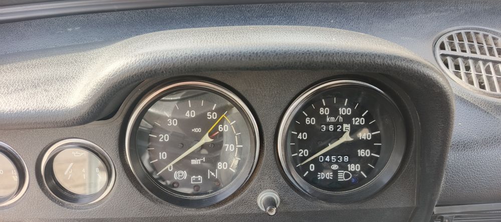 Ваз 2106 продаётся год 2001 в идеальном состоянии