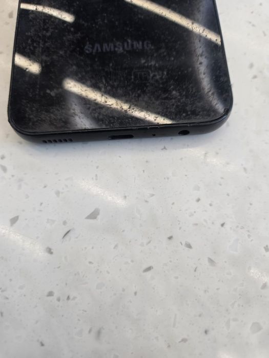 Samsung a24  128