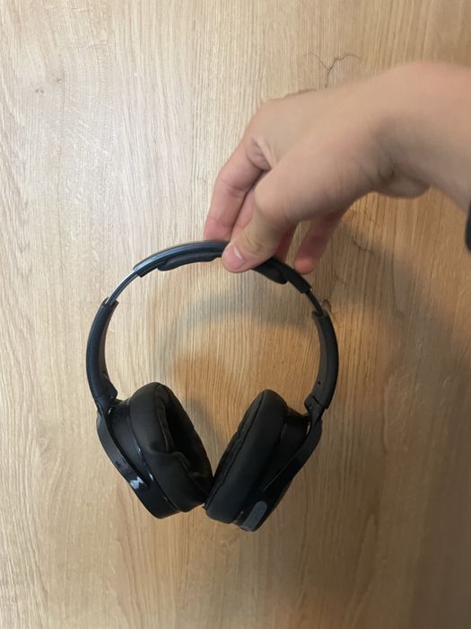 Безжични слушалки scullcandy