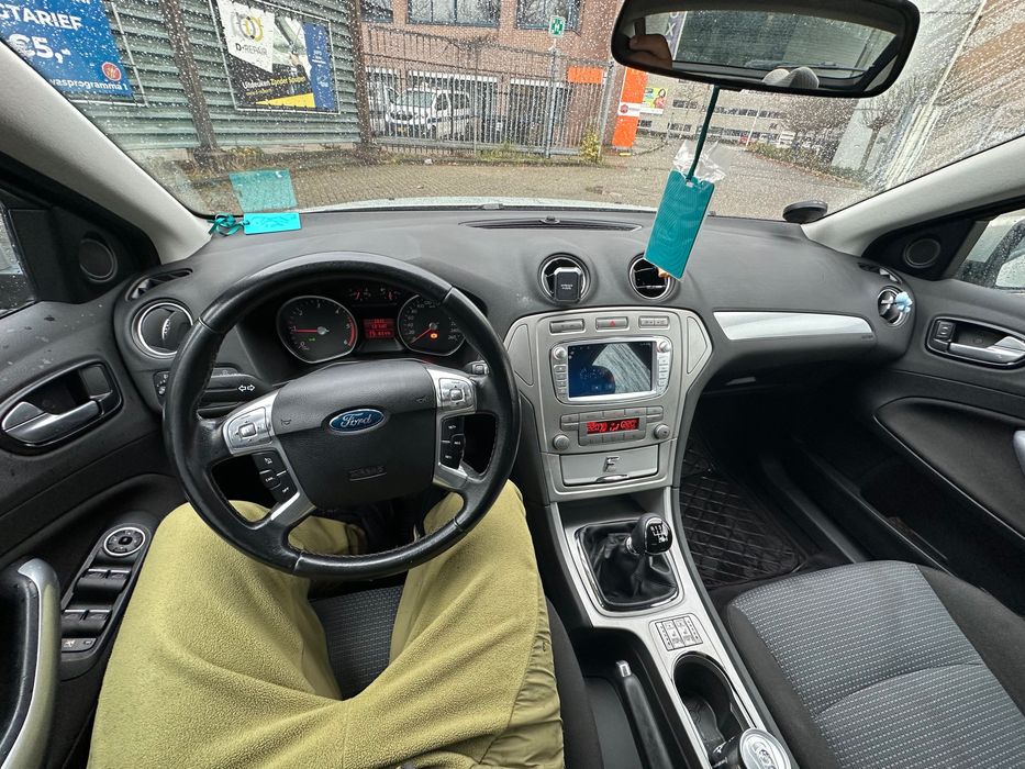 Ford mondeo mk4 2009