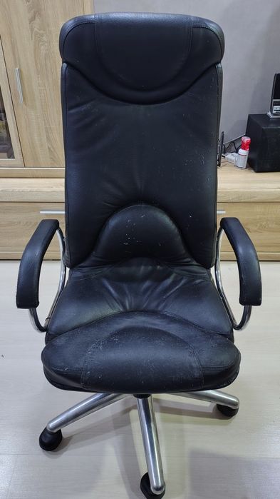 Офисное кресло / компьютерное