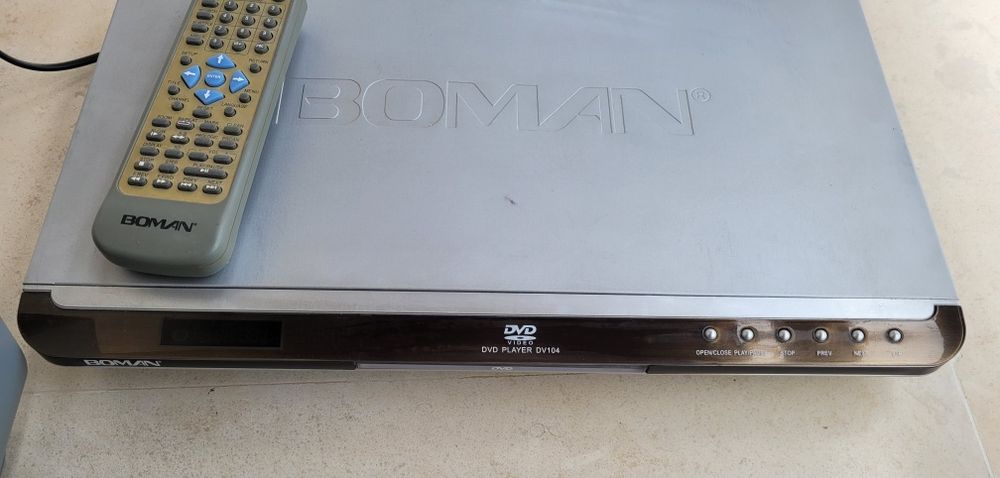 Vând dvd Boman ,preț 350