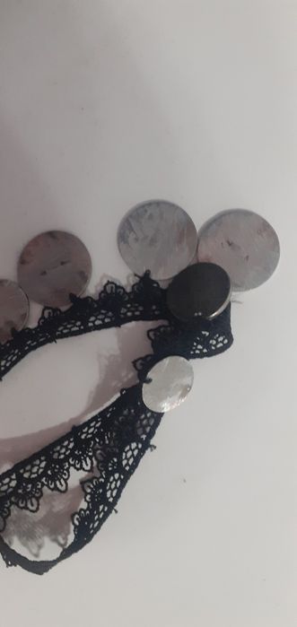 Salbă veche cu bani ,costum popular.