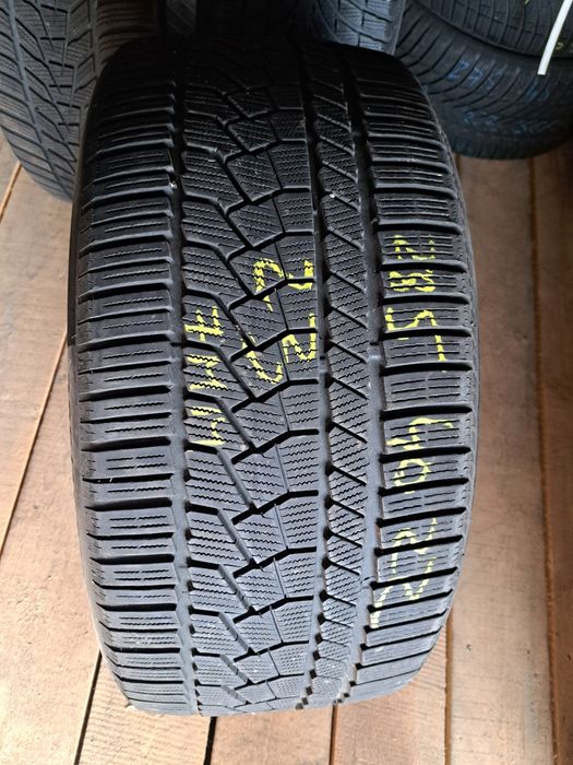 Anvelope desperecheate 285/40 R22 Continental si Pirelli