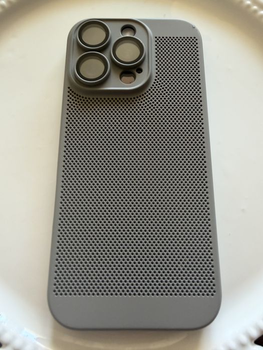 Кейс за IPhone 16 Pro