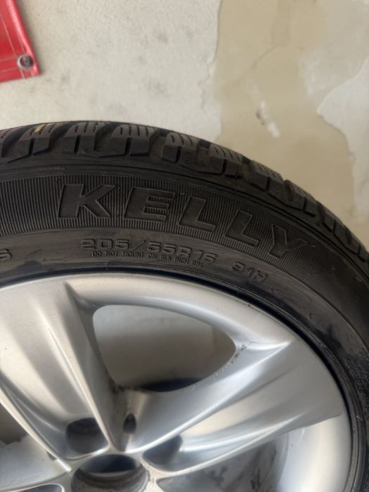 Jante r16 bmw  5x120 cu anvelope iarna 205/55 r 16