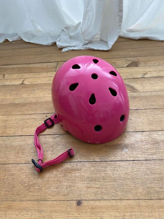 Кънки / Ролери 38 номер + каска + наколенки + сак Decathlon