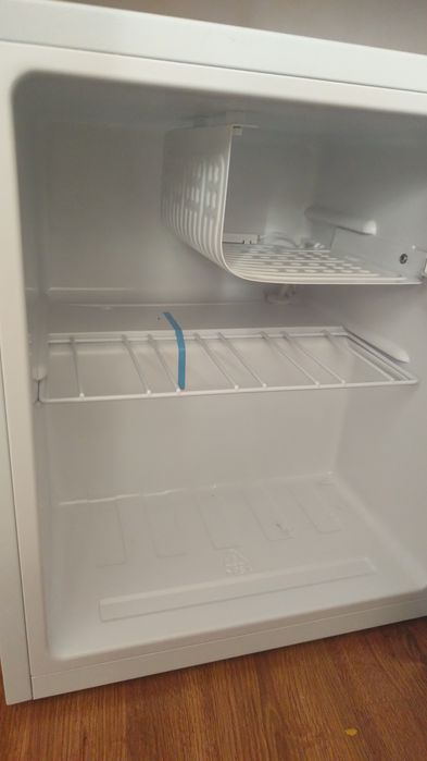 Frigider Samus minibar nou