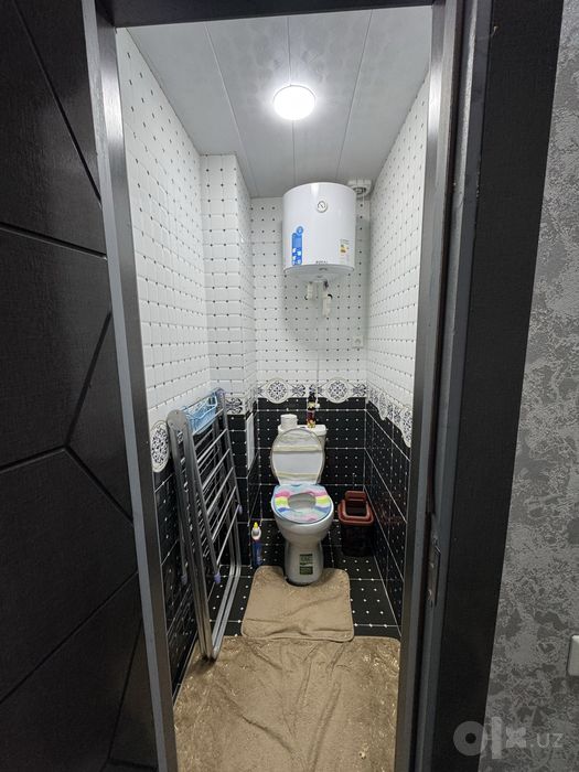 Buxoro shahar ijaraga uy 2 etaj 2 xonali oila yoki talaba qizlarga