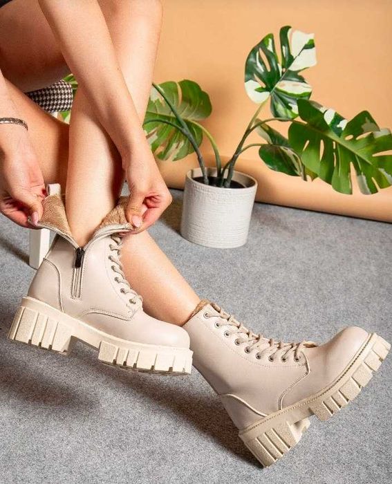 Ghete de Dama îmblănite, nr 37, Bej