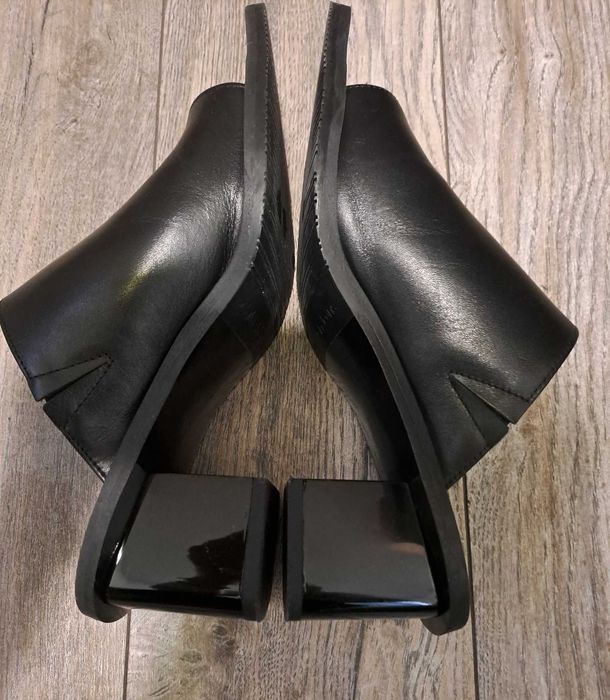 Дамски чехли ест.кожа на Calvin Klein