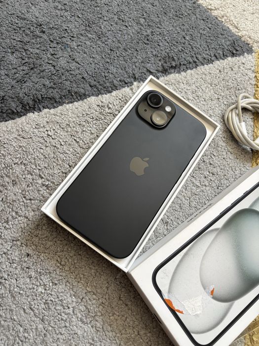 Vand iPhone 15 128gb 89% CA NOU, PERFECT
