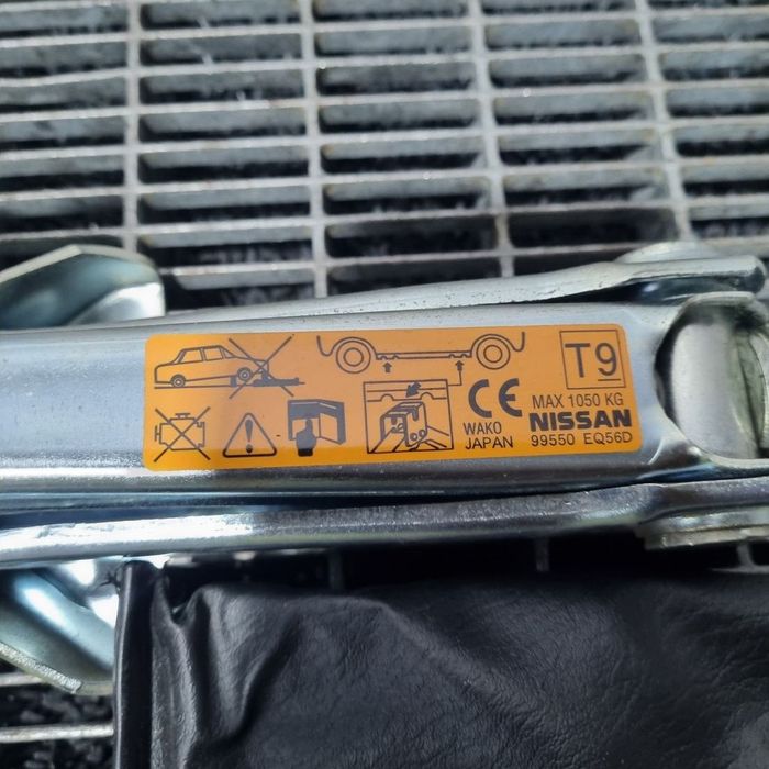 Cric Renault Koleos 2008 - 2011 (1509) COMPLET