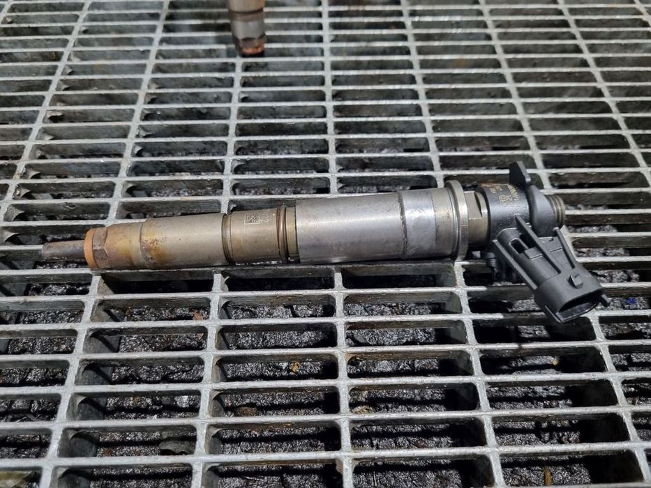 Injector Nissan X - Trail T31 Facelift 2.0 dci 2010 - 2014 150CP M9R Euro5 (1180) Diesel ...