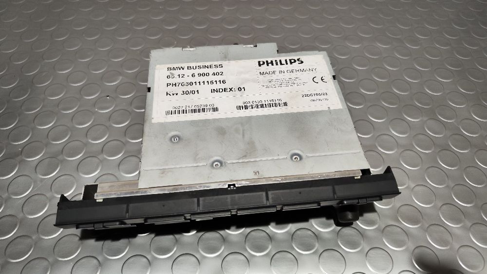 Оригнално радио за БМВ е46