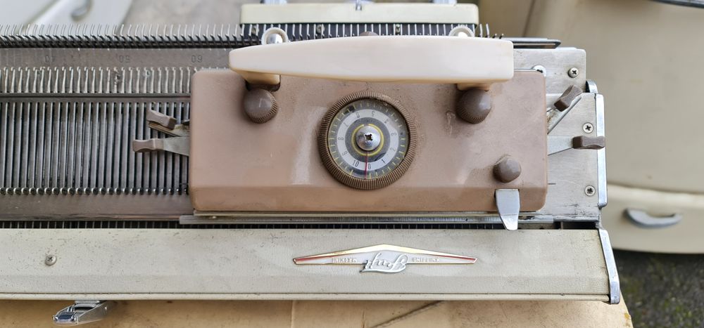 Masina de tricotat japoneza Fuji!