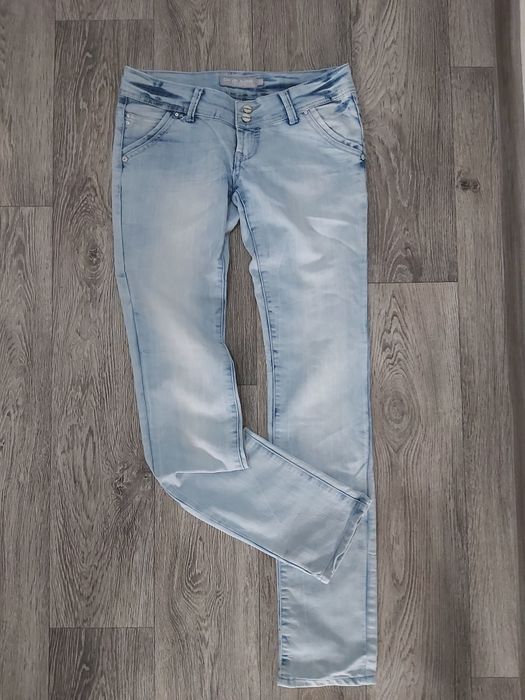 Дамски дънки 5 €