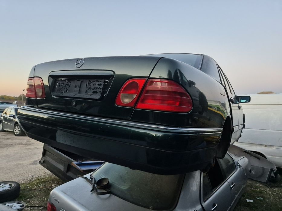 Задна Броня за Мерцедес W210 Pre-Face