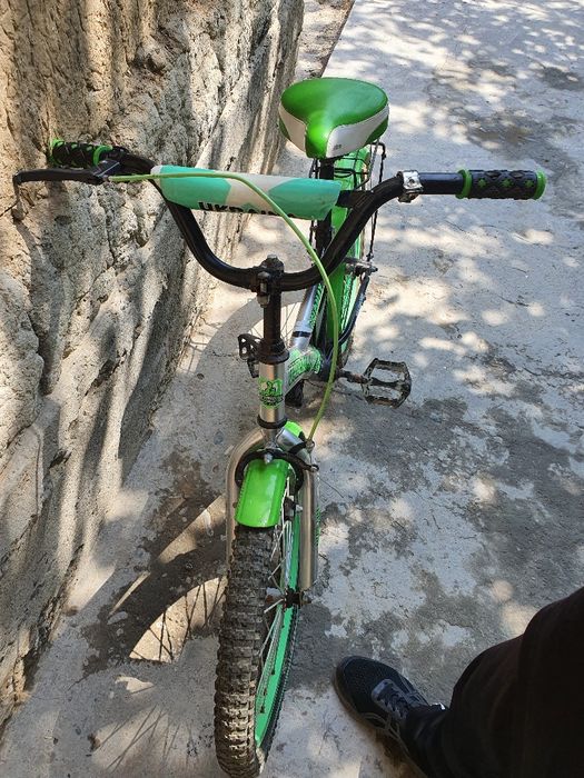 Bolalar uchun Velik sotiladi... yangidek turibdi...