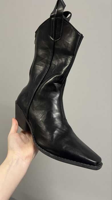 Продам ботильоны казачки