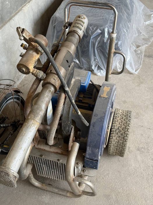 Шпатлёвка сепадиган аппарат.