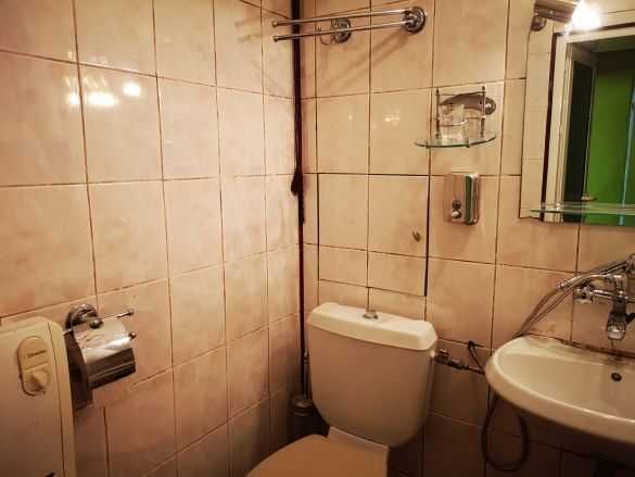 Дава се под наем Двустаен апартамент в Бургас, Меден рудник - зона А - 80 кв.м за 200 € - Снимка #10