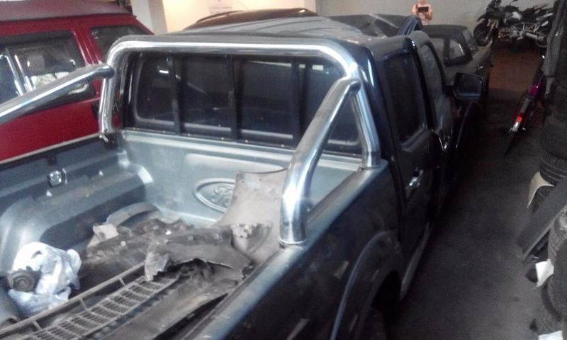 За части Форд Рейнджър 2.5 TDCI 143PS, двигател 67,000км, авточасти