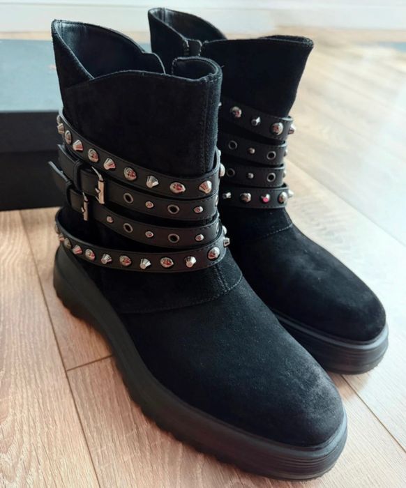 Ghete Musette din piele intoarsa