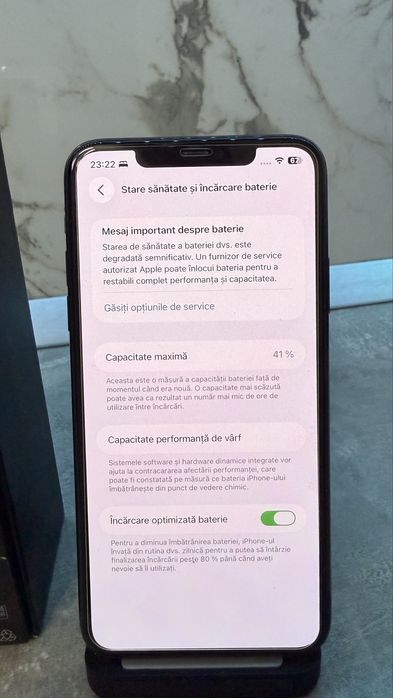 Iphone 11 pro max (spate fisurat)