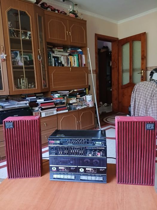 Aparat radio ,casetofon SiLVER