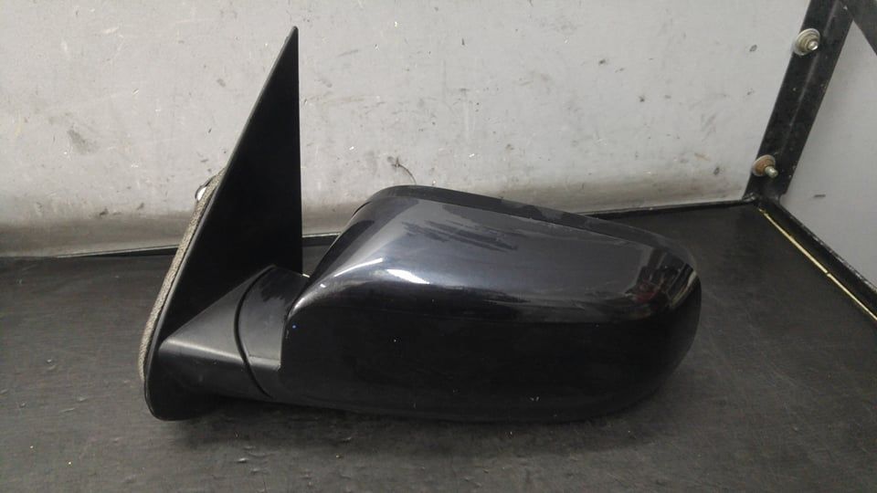 Oglinda electrica stanga mahindra xuv 300