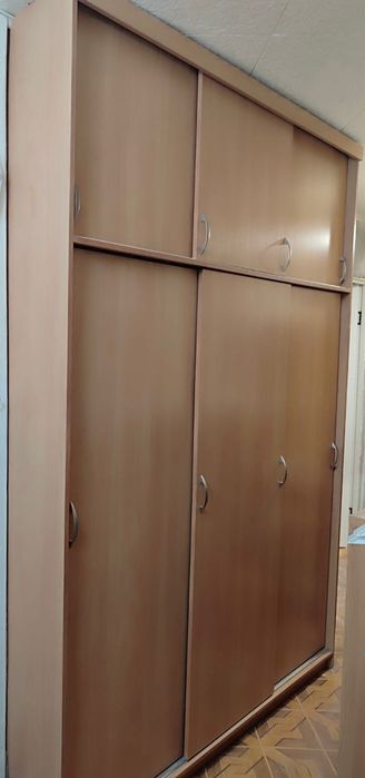 Продам Шифоньр для одежды