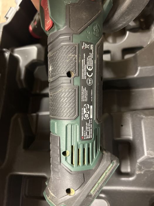 Акумулаторен ъглошлайф parkside