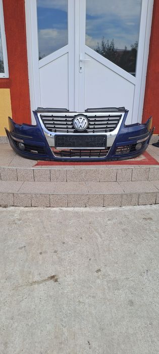Vand bara fata completa vw Passat B6 cod culoare LC5E in stare perfecta