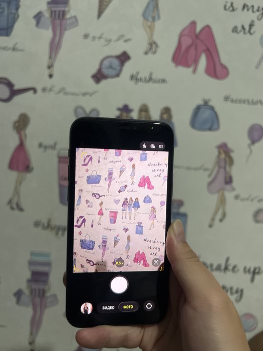 iPhone 11 pro.  .